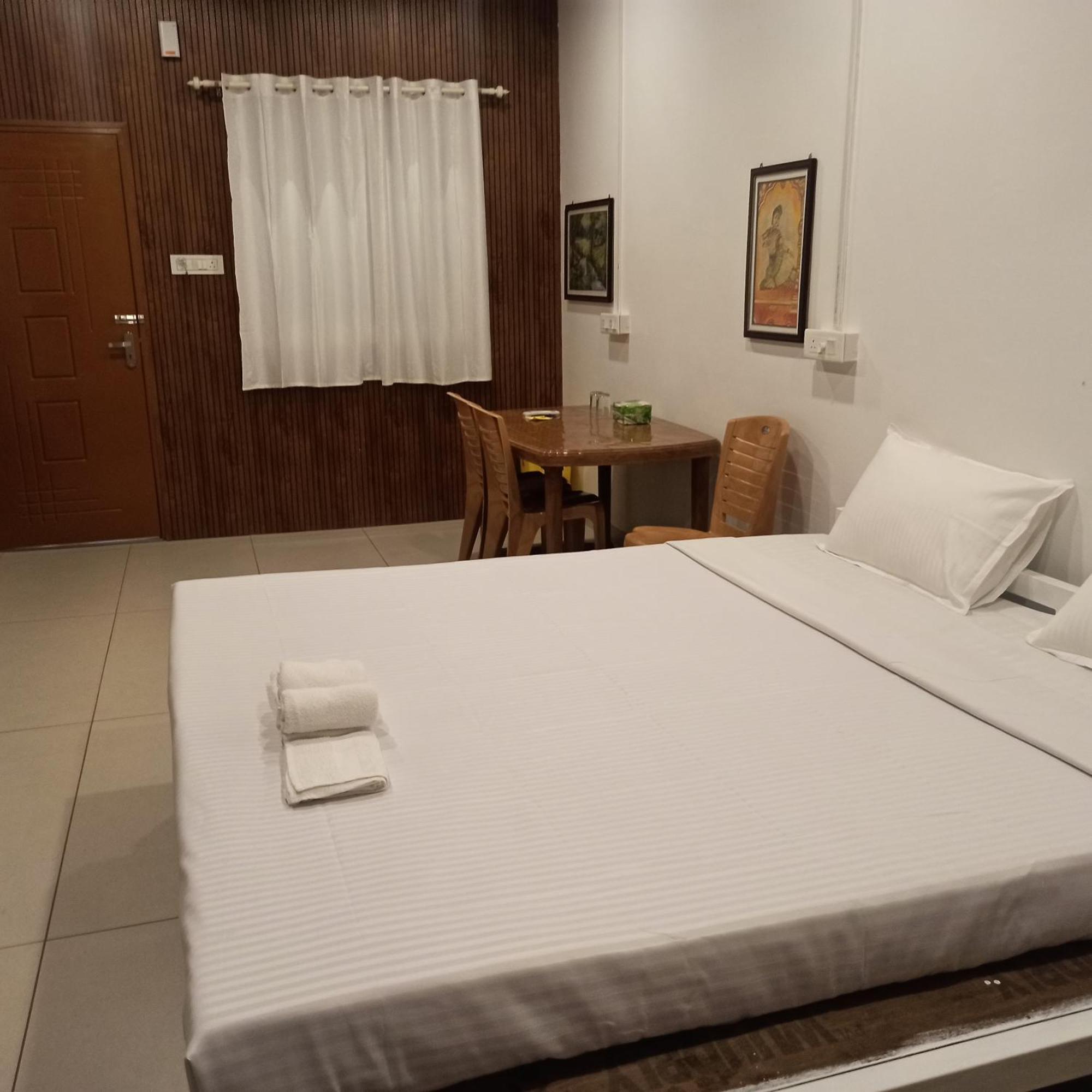 Bethesda Inn Kochi Dış mekan fotoğraf